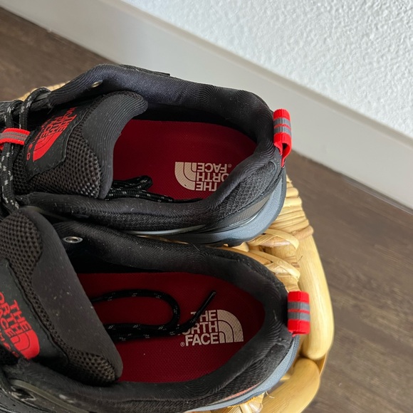 The North Face Hedgehog Hiking Boot Size 7 - Picture 4 of 7